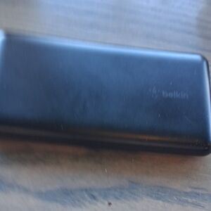 Belkin Midnight Black Power Bank